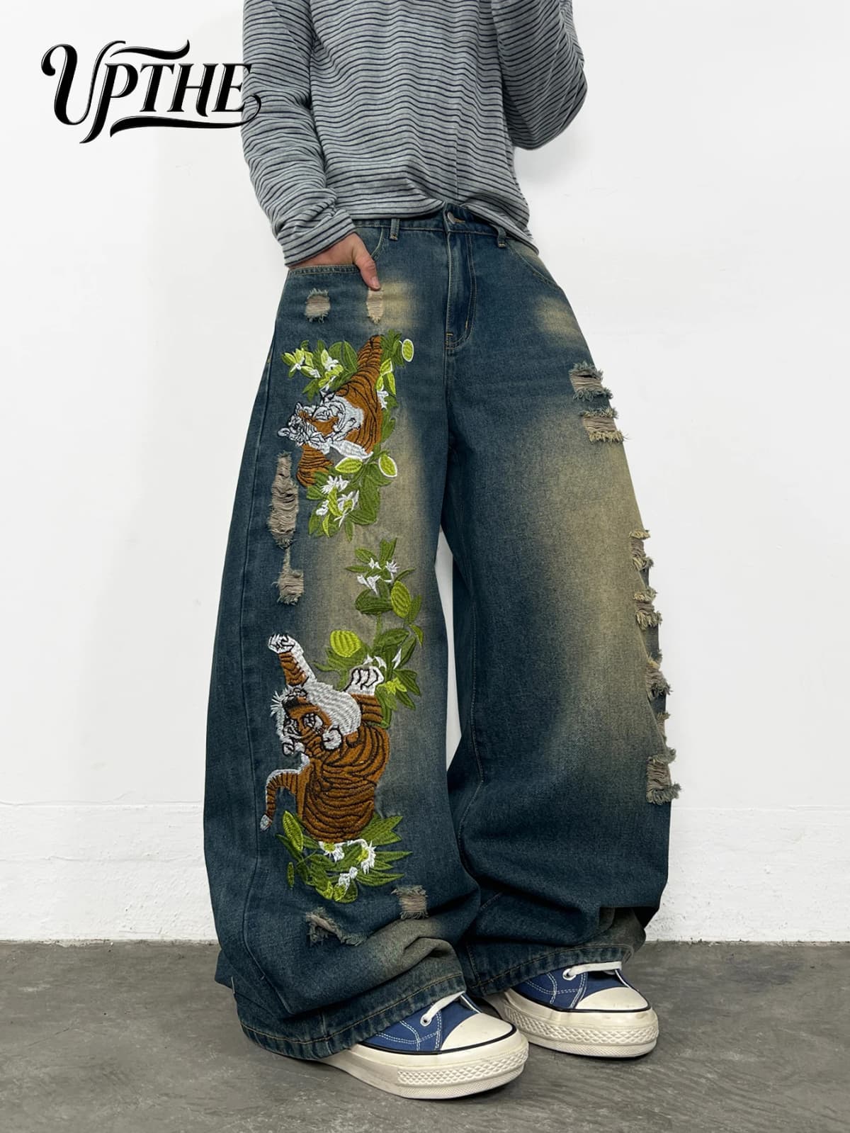 Men's Baggy Wide Leg Jeans, Y2K Vintage Washed Tiger Floral Embroidered Distressed Ripped Denim Pants, Loose Fit Hip Hop Streetwear Casual Trousers for Men
