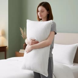 2Pcs Premium Memory Foam Bed Pillows Supportive Cooling Sleeping Pillow with Soft Breathable Striped Polycotton Cover No-Shift Construction Durable Neck Support for Back Sleepers White Bedding