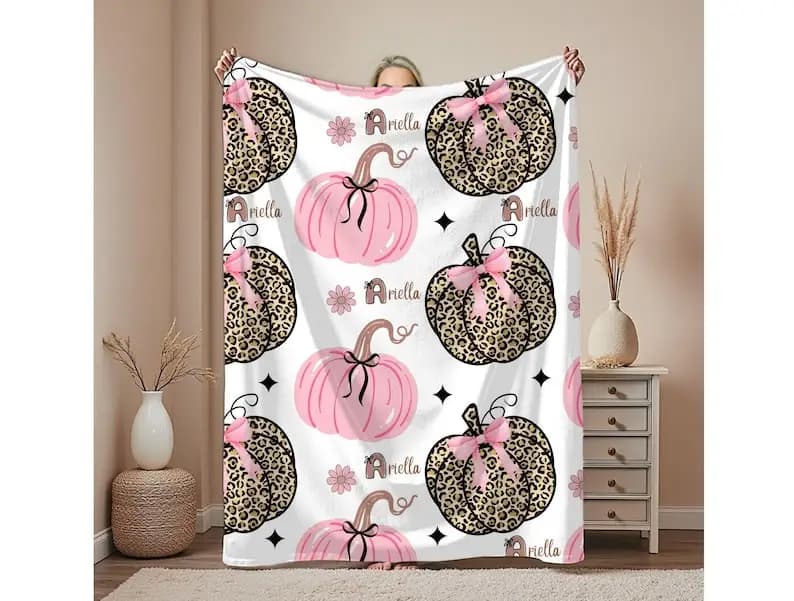 Leopard Pink Pumpkin Velveteen Throw Blanket, Cute Fall Pumpkin Print Cozy Blanket for Girls Women, Bed Sofa Couch Autumn Home Decor