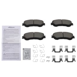 Front L&R Ceramic Brake Pads Kit for Nissan Rogue 2014-2020/Rogue Sport 2017-22