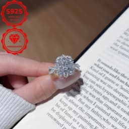 S925 sterling silver elegant 2-carat oval moissanite engagement ring, Bohemian style, cross goose egg design, perfect choice for weddings and anniversaries, great gift, Valentine's Day gift, total weight (4.266 grams)