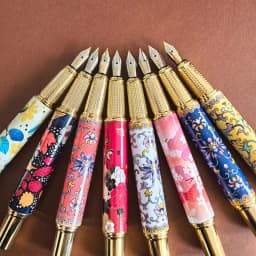 1Pc Fountain Pen + 50Pcs Ink Cartridges, 0.5mm Nib, Built-In Converter, High-End Quality, Exquisite Craftsmanship, Ceramic Pen Body, Ceramic Enamel Color, Iridium Pen Clip, Suitable for Students, Holiday Gifts, Back-To-School Season, Birthday Gifts, Christmas, Father's Day, Mother's Day, Teacher's Day, Thanksgiving, Daily Writing, Signature, Calligraphy