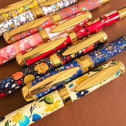 1Pc Fountain Pen + 50Pcs Ink Cartridges, 0.5mm Nib, Built-In Converter, High-End Quality, Exquisite Craftsmanship, Ceramic Pen Body, Ceramic Enamel Color, Iridium Pen Clip, Suitable for Students, Holiday Gifts, Back-To-School Season, Birthday Gifts, Christmas, Father's Day, Mother's Day, Teacher's Day, Thanksgiving, Daily Writing, Signature, Calligraphy