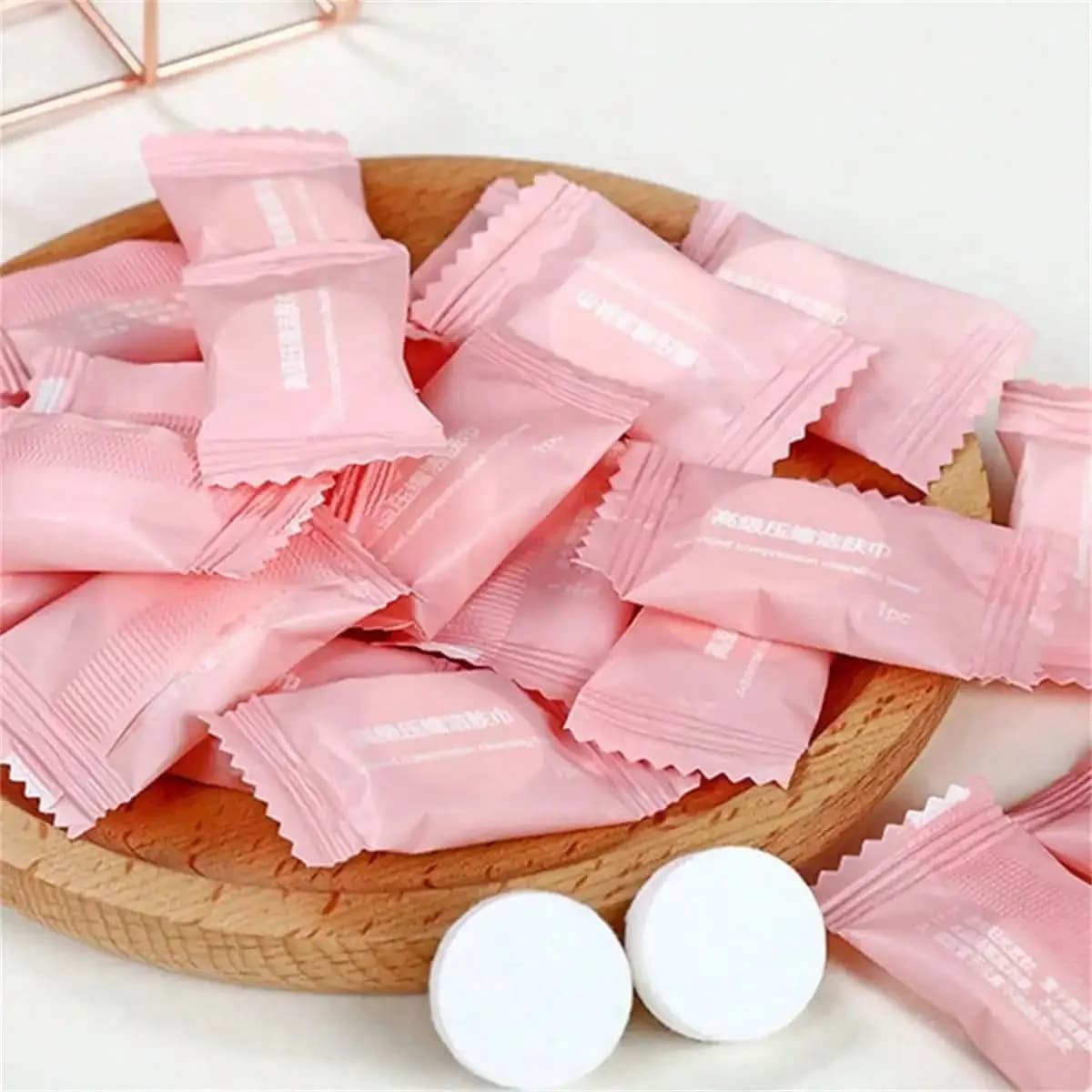 100pcs Compressed Face Towels, Disposable Compressed Towels, Portable Cleansing Wet Wipes, Soft Travel Face Towels, Portable Compressed Towels, Outdoor Camping Wet Wipes And Toilet Paper, Suitable For Outdoor Camping And Hiking Face Cleaning, Ideal For Ca
