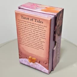 Tarot of Tides: The Adventures of A Duck Named Bob ― Unique 78-Card Tarot Deck in Rigid Box - Double-embossed Cardstock 12*7cm