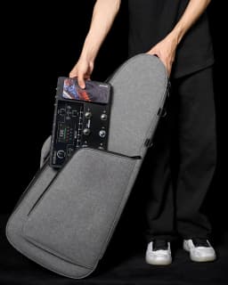 MOOER GE Series Guitar Multi Effects Pedal 55 Amp Models 200 Presets 9H Battery IR Loader 4 Footswitches for Live Performance