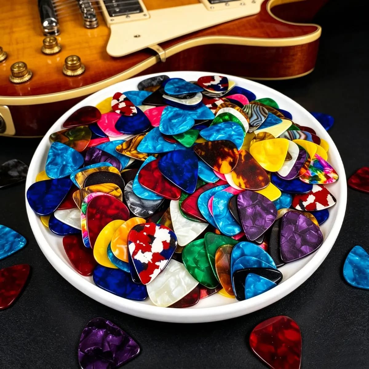 81Pcs 0.46mm Celluloid Guitar Picks, Standard Plectrums in Assorted Colors – for Acoustic/Electric Guitar, Bass & Mandolin, Christmas Gift for Musicians ZSY