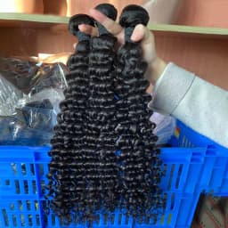 Deep Wave Bundles With Closure Brazilian Virgin Human Hair 3 Bundles With 4x4 Lace Closure for Black Women Natural Color 40 inch
