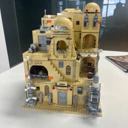 1971PCS MOC Planet Tavern Building Blocks Model Assembly Street View Bricks Toys House Building For Christmas Birthday Gifts