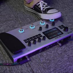 M-VAVE MK-300 Guitar Multi-Effects Processor with 3.5 Inch Screen, 150s Looper, 128 Amps Battery for Electric Guitar and Bass