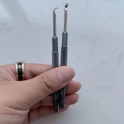 2Pcs Metal 3.5mm Watch Hand Remover Tool Watchmaker Repair Pry Levers with Flat Blade Watch Hands Lifting Tool Watch Repair Tool
