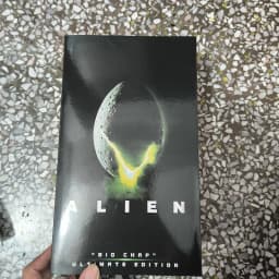 NECA Alien Big Chap Alien Figure Big Chap Alien Predator 40th Anniversary Egg Facehugger Figurine Model Toy Doll Gifts