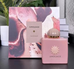 AMOUA.G.E is three neutral perfume 100ml, high grade elegant sweet package gift box, lasting fragrance