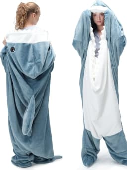 Adult Wearable Shark Blanket Sleeping Bag Soft Flannel Cartoon Animal Onesie Pajamas Warm Hooded Shark Sleep Sack Homewear Cosplay Costume Gift