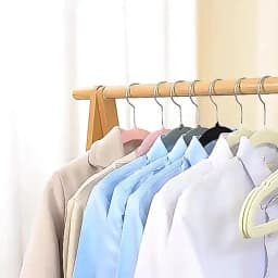 10/20/50 Pack Premium Anti-Slip Velvet Garment Hangers, Soft Flocked Non-Scratch Clothes Hangers with 360° Swivel Hooks, Heavy Duty Sturdy Coat Hangers, Slim Compact Hangers to Save Closet Storage Space