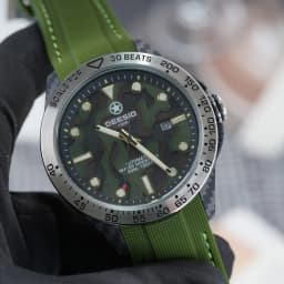 Dessio Men's Automatic Mechanical Watch | Upgrade Carbon Fiber Case Sturdy & Durable About 80g | 30M Waterproof | Luminous Dial | Date & Day Display | Trendy & Elegant Design for Business/Casual/Outdoor | Silicone Green Watch Strap | Lightweight & Sport |
