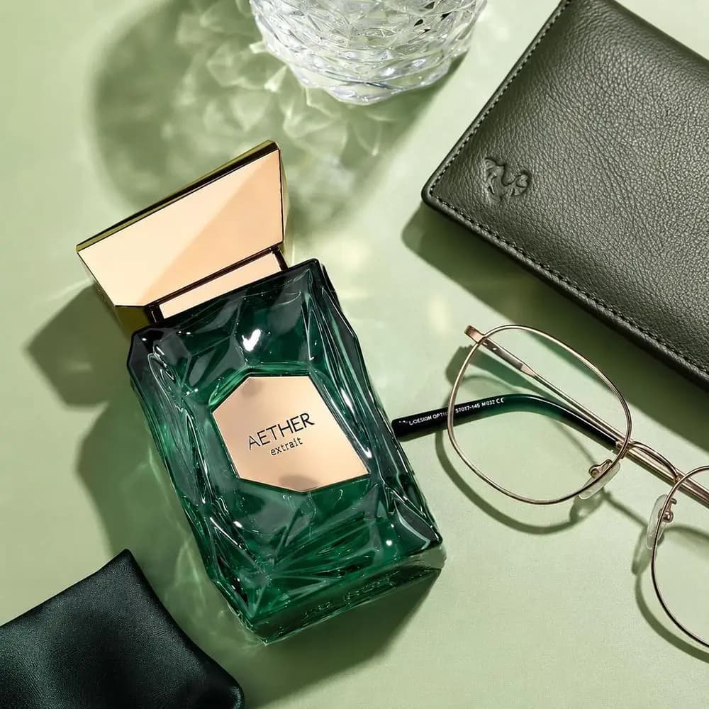 Aether Extrait Neutral Perfume 100ml with Luxury Gift Box, Clean Fruity Woody Scent, Elegant Crystal Bottle Perfume Gift for Him Her Birthday Holiday