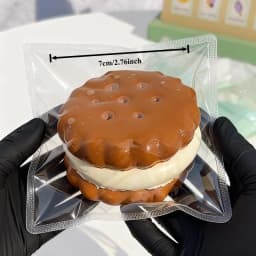 1 sticky cookie soft cute decompression toy | Super soft decompression pinch music, cute child-friendly cookie shape sensory decompression ball, cute design, suitable as a gift to relieve anxiety, suitable for both boys and girls