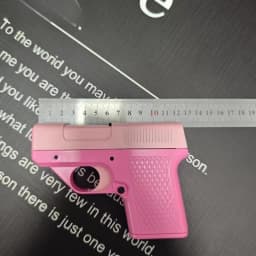 （No Gas）Windproof Refillable Pink Lighter Cigarette Case Creative Gun Shape Smoke Holder Gift for Boyfriend