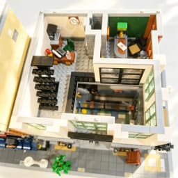 Premium Limited Collection Gift Large Classical City Street Architecture Building Blocks Multi Scene Bank Cinema Palace Detective Office Assembly Square Detailed Vintage Model Home Display Toy For MOC And Street View Collectors