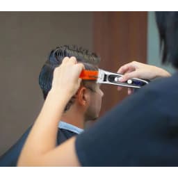 Surker LCD Ceramic Blade Hair Trimmer Low-Noise Electric Clipper Fast-Charging Shaver with Base - Precision Grooming Tool