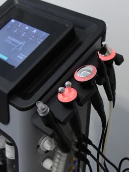 12 in 1 Water Oxygen Hydro Machine Face Lifting Deep Cleaning Dermabrasion Aqua Peeling Machine Skin Rejuvenation Small Bubble