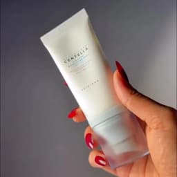 SKIN1004 Madagascar Centella Hyalu-Cica Water-Fit Sun Serum SPF50+ PA++++,Gentle,Outdoor High Protection,K-Beauty,Korean Makeup