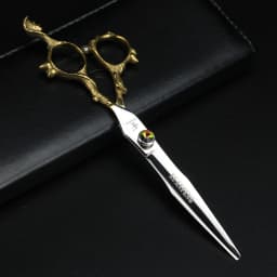 7 Inch Golden Monkey Hair Scissors Japan 440C Steel Cutting Scissors Color Diamond Screws