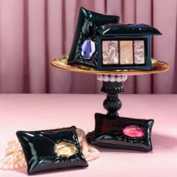 Chéeryep Glitter Eyeshadow Palette Highlighter Pigmented Neutral Browns Shimmer Finishes Professional Eye Shadow Cosmetics
