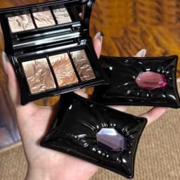 Chéeryep Glitter Eyeshadow Palette Highlighter Pigmented Neutral Browns Shimmer Finishes Professional Eye Shadow Cosmetics
