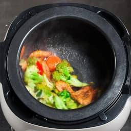 2000W Intelligent Automatic Electric Wok Pot - Non-stick Multifunctional Stir Frying Cooker Machine for Household Cooking 220V