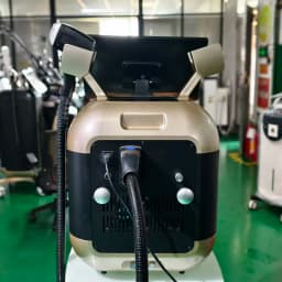 4000w High Power Portable 4 Waves 755 808 940 1064nm Diode Laser Hair Removal Tattoo Removal Machine Safe for All Skin Types
