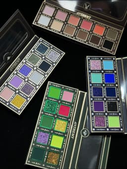 Anthemy 10 Color Matte Pearl Shimmer Glitter Chameleon Eyeshadow Palette