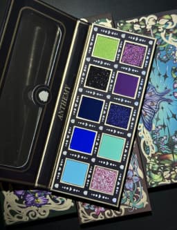 Anthemy 10 Color Matte Pearl Shimmer Glitter Chameleon Eyeshadow Palette