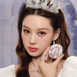 Flower Knows Knight Unicorn Collection Satin Blush Buildable & Blendable Powder,Waterproof Skin-Adherent Smooth Texture Makeup