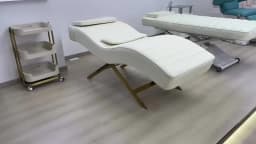2026 Modern Golden Base Massage Table for Beauty Living Room Eyelash Extension Full Set of Furniture