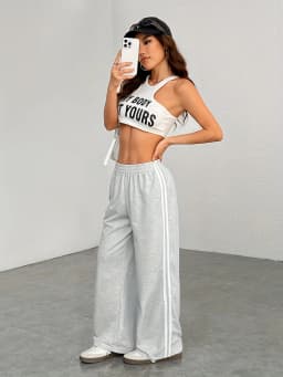 Women's Casual Wide Leg Pants Striped Loose Fit Trousers Comfortable Fashionable Ladies' Long Trousers