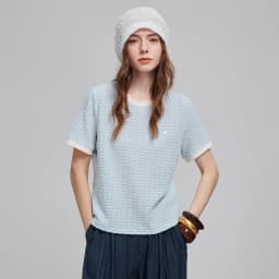 TOYOUTH Women T Shirts 2026 Summer New Embossed Texture Bubble Pleat Color Block Crew Neck Unique Tops