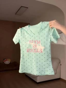 Polka Dot Y2k T Shirts Women Kawaii Sweet Girl Short Sleeve Tee Vintage Slim Fit V Neck Summer Top