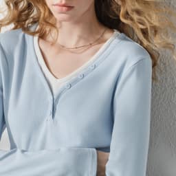 TOYOUTH Women's V Neck Fake Two Piece Long Sleeve T Shirt 2026 Autumn New Cashmere-like Slim Fit Cropped