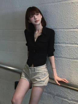 Genayooa Y2k Japanese Balck Shirt Women Three Quarter Sleeve Casual Shirt Pocket American Retro Crop Tops Streetwear Grunge Tops