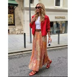 Summer New Skirts Women's 2026 New Fashion Retro Print High Waist Skirts Chic Summer Travel Joker Holiday Women's Skirts