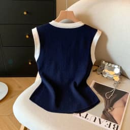 Women's Sleeveless T-shirt Elegant Button Round Neck Colorblock Knit Sleeveless Tshirts Cami Summer Elasticity Commuting Tops