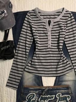Striped Long Sleeve Top Women Korean Style Vintage Slim Fit Work Wear V Neck Button Autumn Winter Base Layer T-shirt