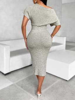 Women's Fashion Solid Color Asymmetric Shoulder Textured Fabric Dress