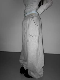 Y2K Women Korean Streetwear Wide Leg Sweatpants Baggy Oversized Rivet Pants Harajuku Grunge Joggers Trousers Acubi 2000s Clothes