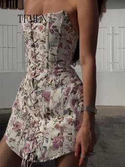 Elegant Women Slim Strapless Mini Dresses 2026 Sweet Girls Backless Sleeveless Mini Dress Fashion Ladies Club Party Tube Dress