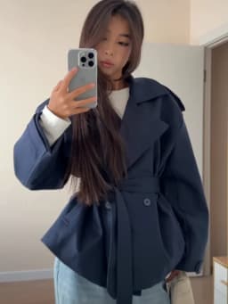 Women Oversized Short Trench Coat Belted Lapel Epaulet Cropped Mid Waist Casual Windbreaker Elegant Commute Autumn Outerwear