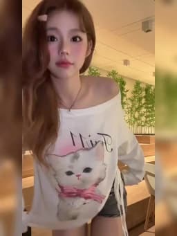 Cute Cat White Oversize Long Sleeve T Shirt Women Casual Off Shoulder Tops Spring Fall Basic Tees Korean Gentle Female