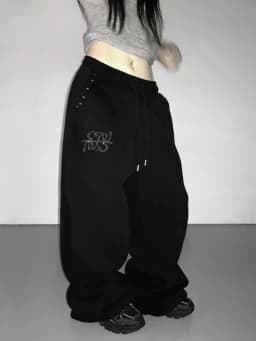 Y2K Women Korean Streetwear Wide Leg Sweatpants Baggy Oversized Rivet Pants Harajuku Grunge Joggers Trousers Acubi 2000s Clothes